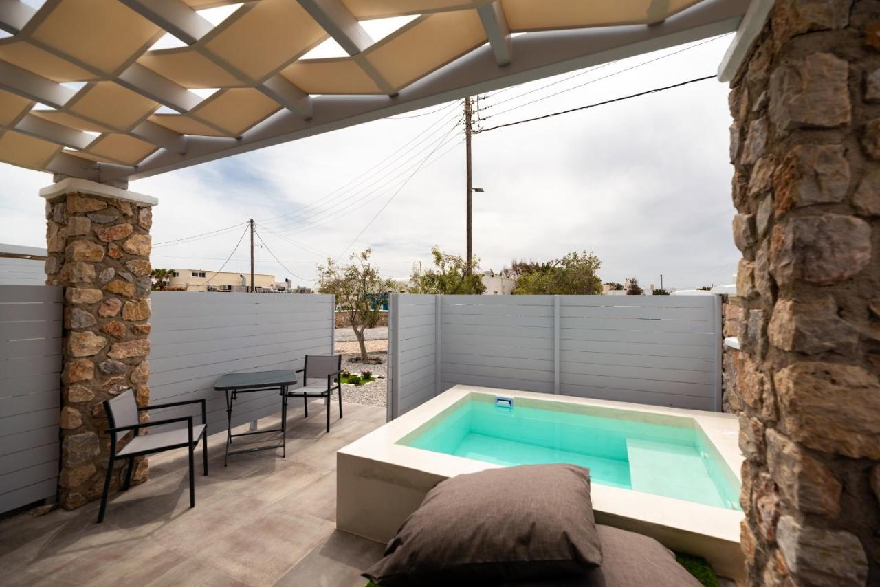 Kasteli Suites Perissa Exterior foto