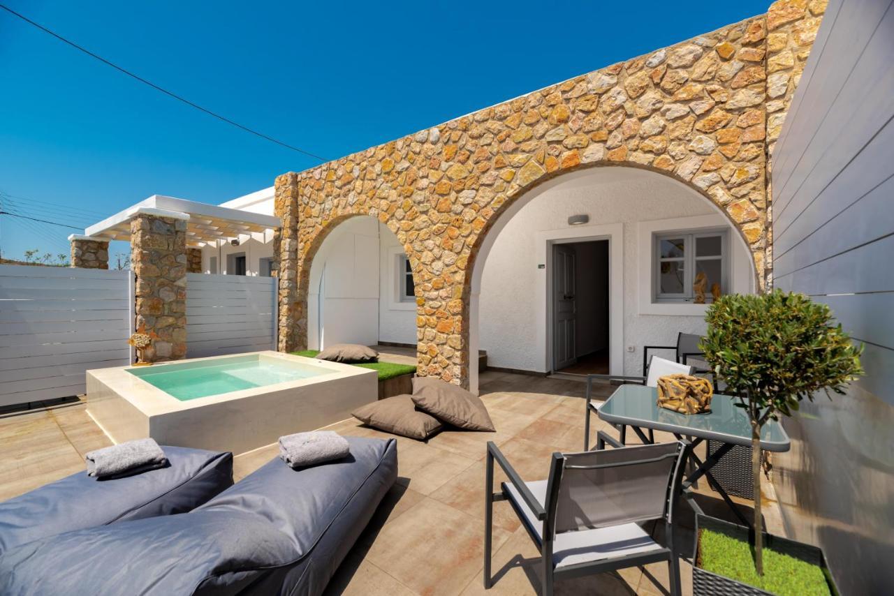 Kasteli Suites Perissa Exterior foto