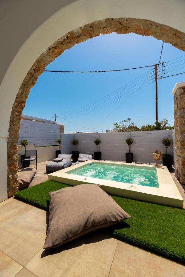 Kasteli Suites Perissa Exterior foto